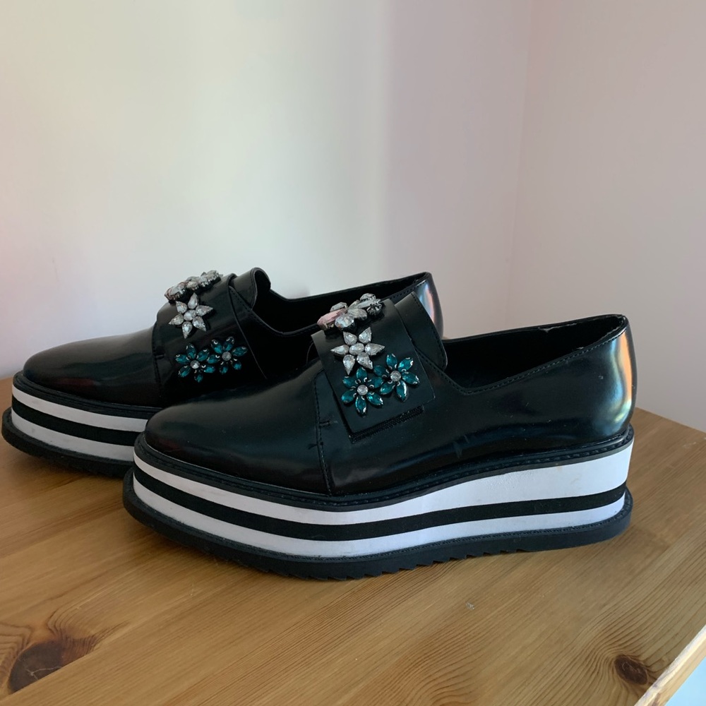 ZARA JEWELED FLAT PLATFORM SHOE